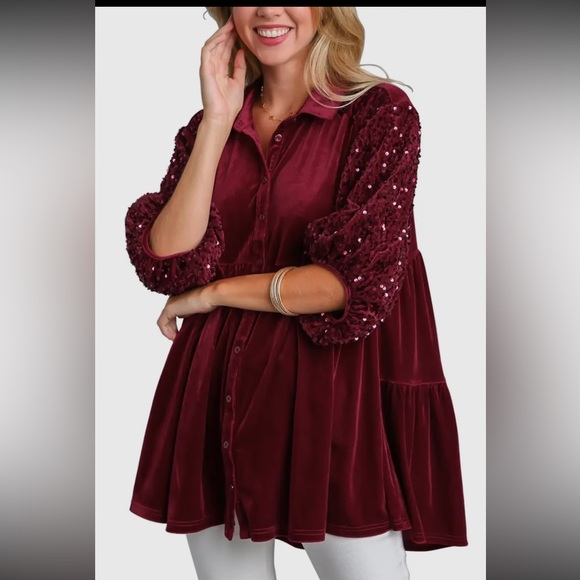 Umgee Tops - Umgee Burgundy Velvet & Sequin Tunic NEW
